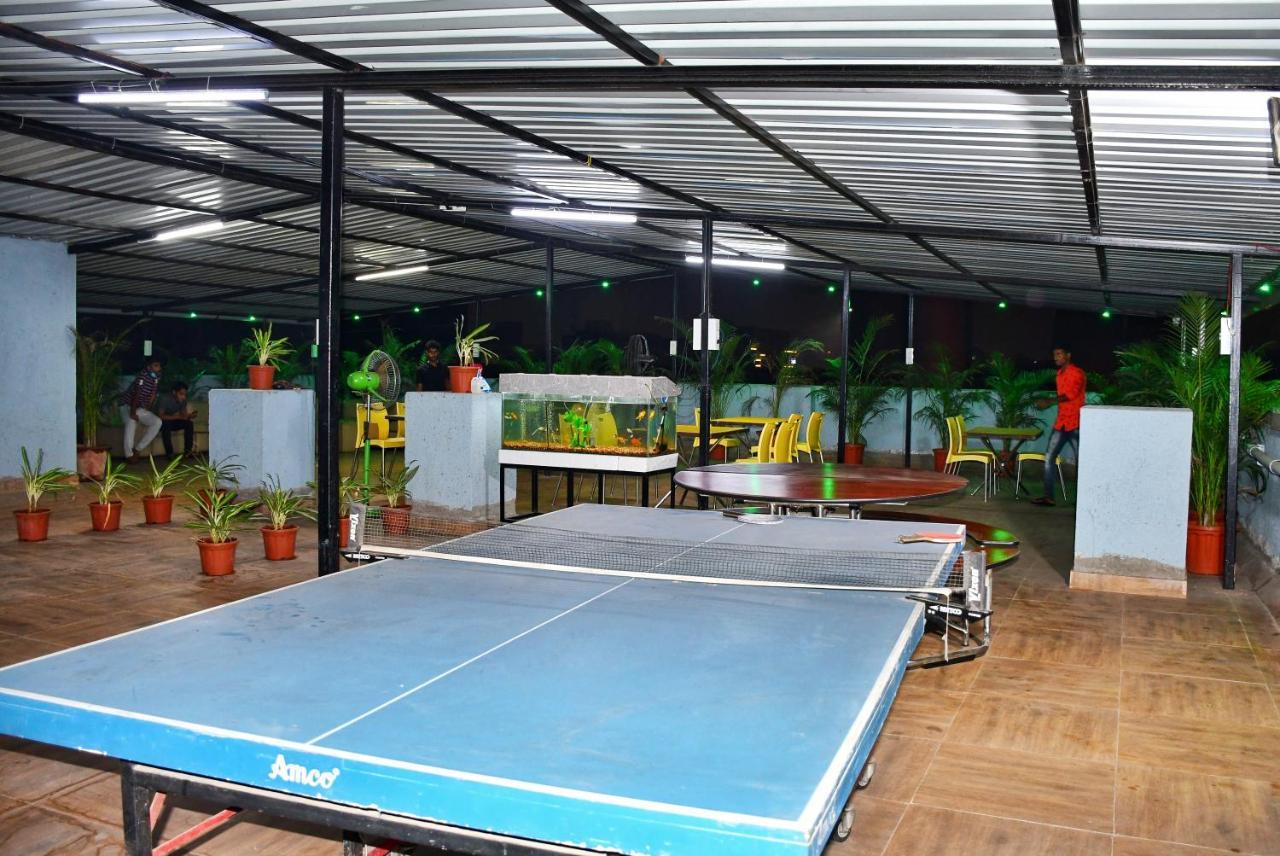 Megh Residency Navi Mumbai Otel Dış mekan fotoğraf