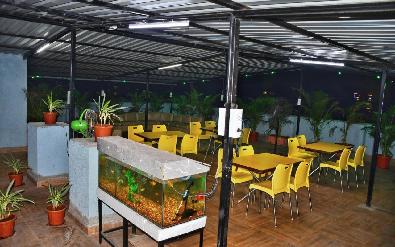 Megh Residency Navi Mumbai Otel Dış mekan fotoğraf